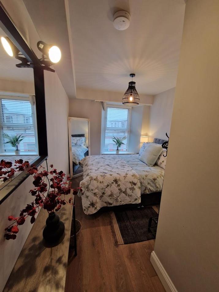 Rosie'S Apartments كِليبيغْز المظهر الخارجي الصورة